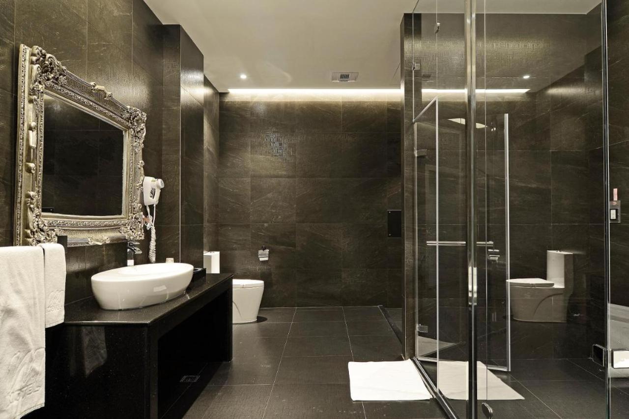 M Hotel Caotun Room photo