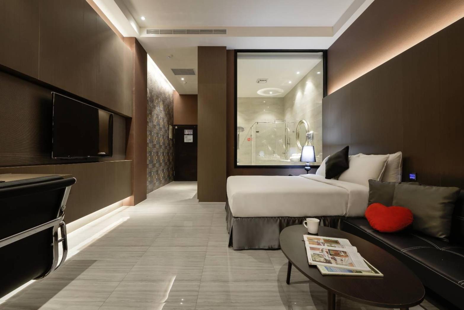 M Hotel Caotun Exterior photo
